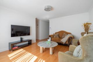 Spacious Mountain View Duplex in Prime Location Duplex - Mountain View - 3