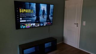 Design Apartment mit Klimaanlage, Parkplatz, Netflix, Disney, Wallbox, Dominos Pizza, Bahnhof Falkensee 8min - Berlin Hbf 23min - 9