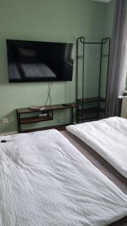 Design Apartment, Klimaanlage, eigener Parkplatz, NETFLIX, DominosPizza, Wallbox - 1