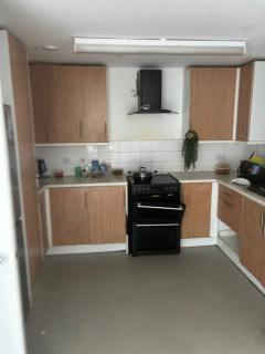 Cozy Apple Grove Apartment in Middlesex - Pinner - 9