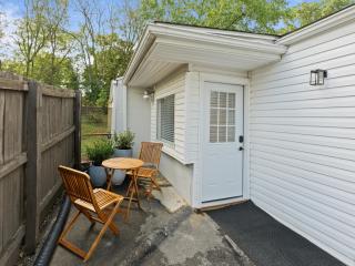 1-Bdr Suite Near Neyland Stadium - 4