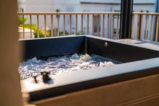 Terrazza con Jacuzzi e Vista Iconica sul Duomo - Milan - 1