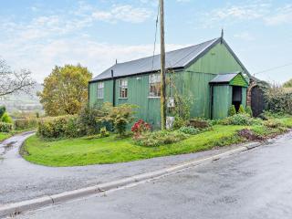 2 Bed in Pantygelli BN246 - Abergavenny - 9
