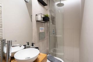 Modern Studio Near the National Gallery in Athens - 8