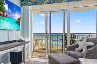 Beautifully Renovated Oceanfront 2 BR Condo with Oversized Balcony! Bay Watch 509 - Myrtle Beach - 7