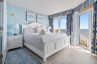 Beautifully Renovated Oceanfront 2 BR Condo with Oversized Balcony! Bay Watch 509 - Myrtle Beach - 1