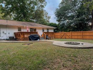 Roswell Adventure 3BR House Family Getaway - Roswell - 8
