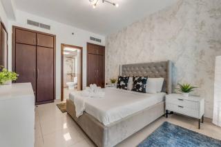 Waves - Comfortable 1BR Getaway in JVC With Park Views - Dubai - 4