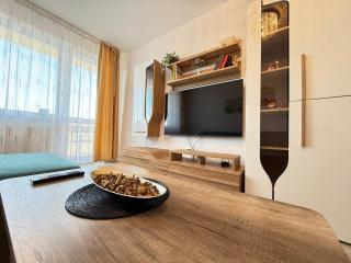 June's Charm Suite - Brasov - 0