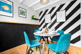 Stylish Three Bedroom House - Garden - Parking - Netflix 74B - 8