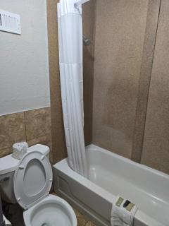 Days Inn by Wyndham Raleigh South - Raleigh - 2