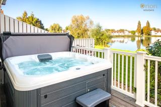Windrush Lake 20, Summit Lodge P - South Cerney - 9