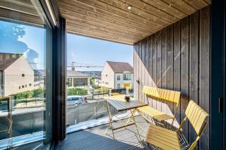 L'Escapade - PARIS 20 min - DISNEY 25 min - GARE 3 min à pied - PARKING - Confortable & Moderne - Free WIFI - 9