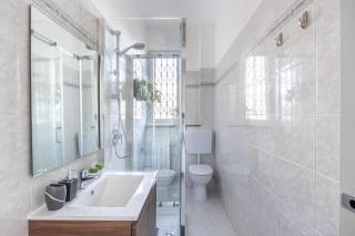 Dreams Little Apartment - M5 Station - Near Center - Milan - 1