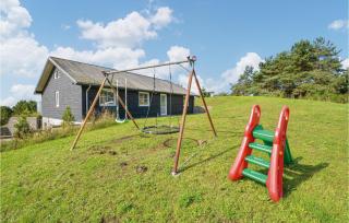 Three-Bedroom Holiday Home In Ebeltoft - Ebeltoft - 3
