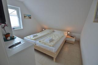 Ferienwohnung-Neuhaus - Norddeich - 2