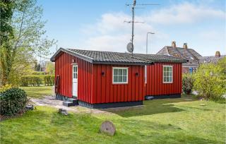 Two-Bedroom Holiday Home In Nexo - Neksø - 1