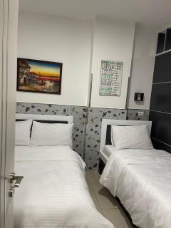 Nikolli vitore - Shëngjin - 1