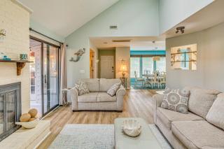 Cozy North Myrtle Beach Home half Mi to Ocean! - Myrtle Beach - 5