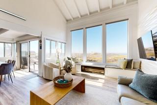 Rita's-by-the-Sea - 6