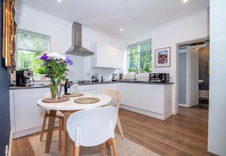 Host & Stay - Terrace House on Canal - 8