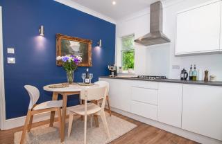 Host & Stay - Terrace House on Canal - 1