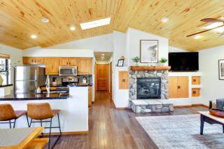 Pet-Friendly Show Low Cabin with Patio and Gas Grill! - Show Low - 5