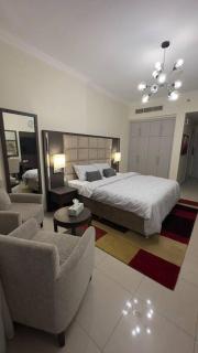 Stylish Studio With Amazing View - Dubai - 9