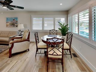 Docs Cottage - Fort Myers Beach - 2