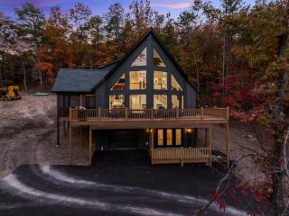 Epic Mtn Views I Luxe 5br Alpine Escape - 0