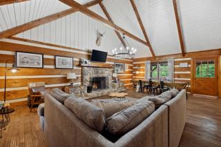 Tranquil Riverfront Cabin Hot Tub Fire Pit Tubes - Maurertown - 4