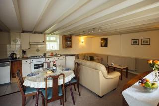 Birch Cottage - Tranquil Country Cottage with Indoor Swimming Pool - Haverfordwest - 6