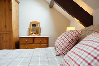 Birch Cottage - Tranquil Country Cottage with Indoor Swimming Pool - Haverfordwest - 3
