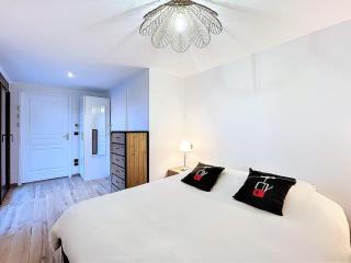 Appartement rénové, ski aux pieds, centre station, 8 pers, balcon, WiFi - FR-1-267-301 - 1