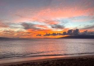 KBM Resorts FREE CAR Maui Kaanapali Villas Renovated Studio Near Beach Central AC MKV-B247 - 0