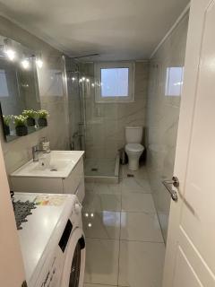 Modern apartment in the heart of Athens. - Athens - 6