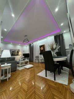 Modern apartment in the heart of Athens. - Athens - 9