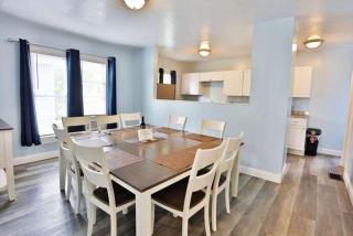 Shortstop Apt 2 All Star Baseball Rentals - Oneonta - 4