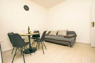 Apartments Aurora - Mrljane - 8