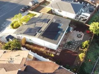 Entire Private 3-BR Ranch-Style with Backyard, Crib, King Bed, and Free Parking, Available Now - San Diego - 7
