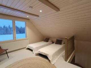 Mökki ulkoporealtaalla - Uurainen - 3