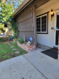 Hot Tub Hideaway - Sacramento - 7
