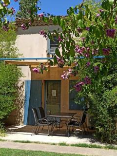 Maisonnette dans mas authentique avec piscine - 7