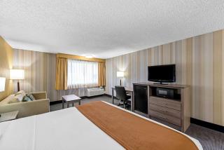 Best Western Cascadia Inn - Everett - 4
