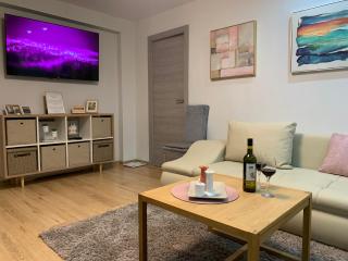 Family-Friendly 2-BedRoom Apt Free Parking - Narva - 5