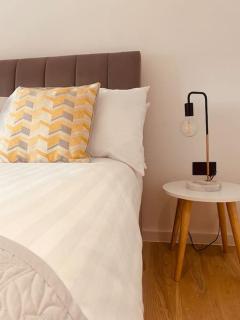 New 1 Bed City flat with terrace - London - 3