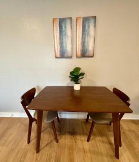 Aksarben Living Close to UNO - 8