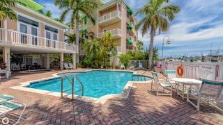 Sundrenched Reflections by Last Key Realty - Key West - 8