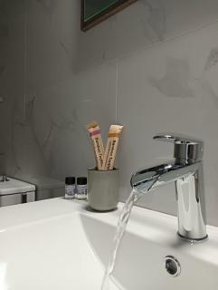 ThaniaS'S Studio 1 - 4