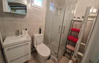 Paris Villette by metro 7, France Stadium, break moment studio - 1